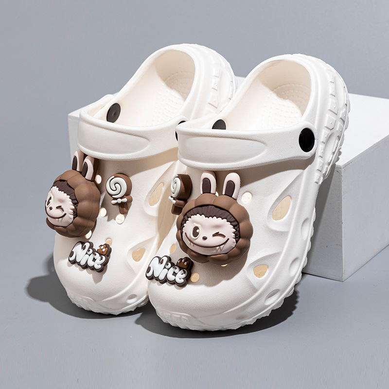 2025 New Croc Shoes for Boys and Girls Summer Cartoon Labubu Baotou Outdoor Sandals Baby Beach Shoes Summer