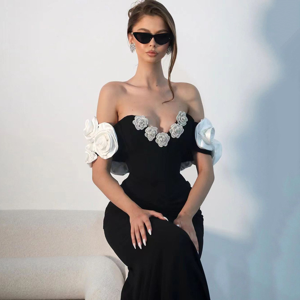 Elegant Fitted Strapless Long Dress Style Floral Embellishments Sleeveless Off-Shoulder Women's Dress_ecoleips.com