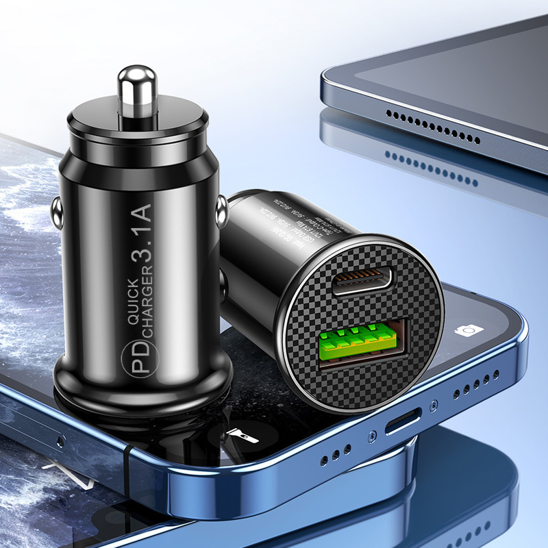 USB A + C car charger 3.1A PD C cigarette lighter car charger mini compact with retail box