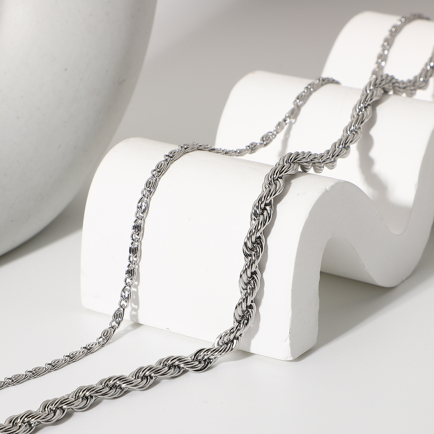 color doublelayer twist chain stainless steel necklacepicture3