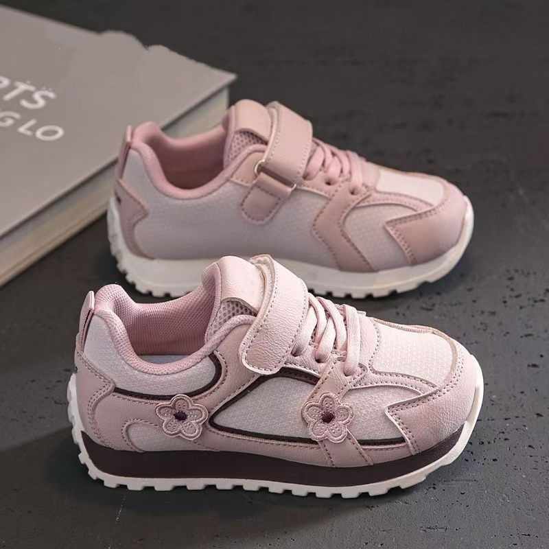 Zapatos deportivos princesa de niñas 2026 otoño nuevos zapatos de entrenamiento de moda para niños de suela suave zapatos de carreras casuales