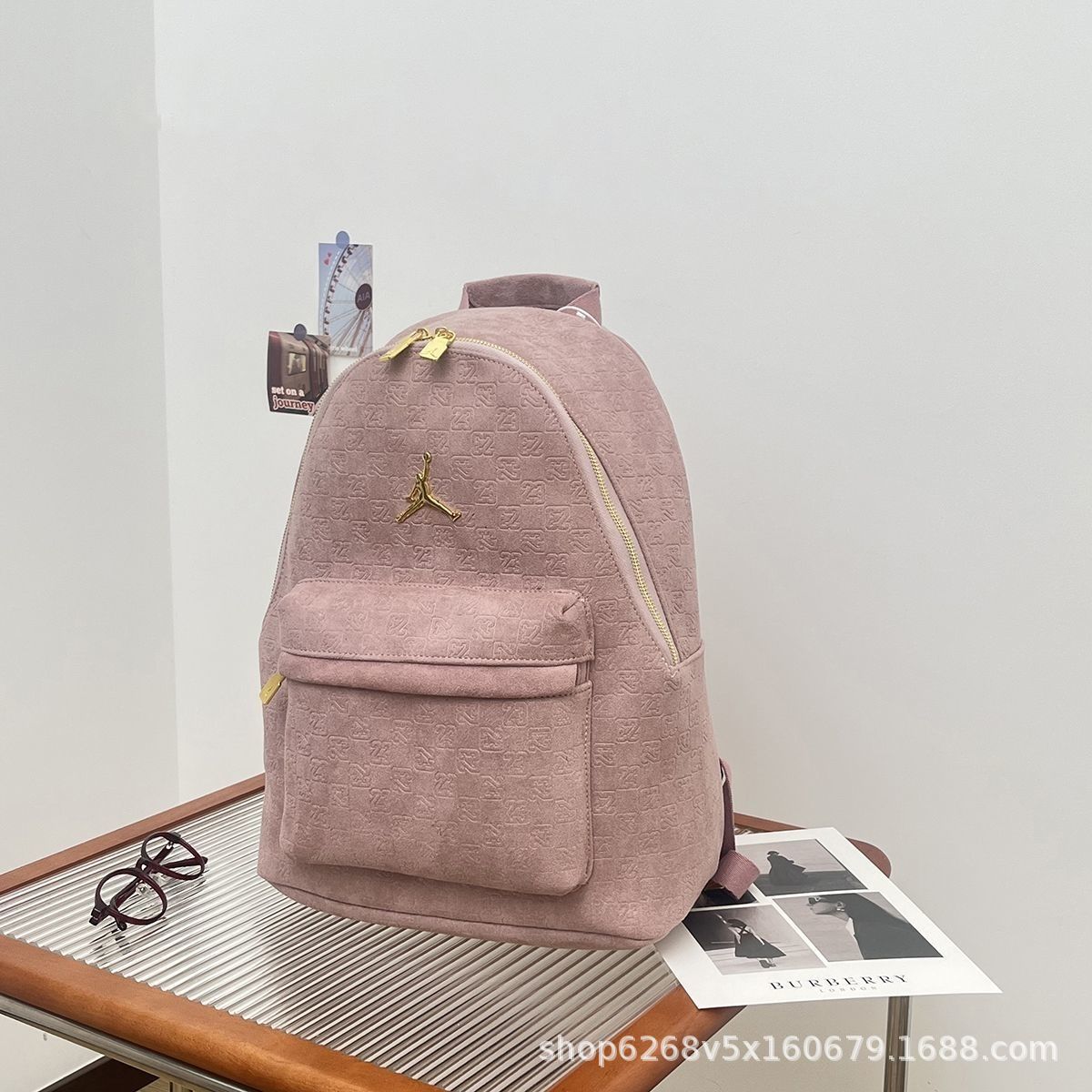 Suede pink