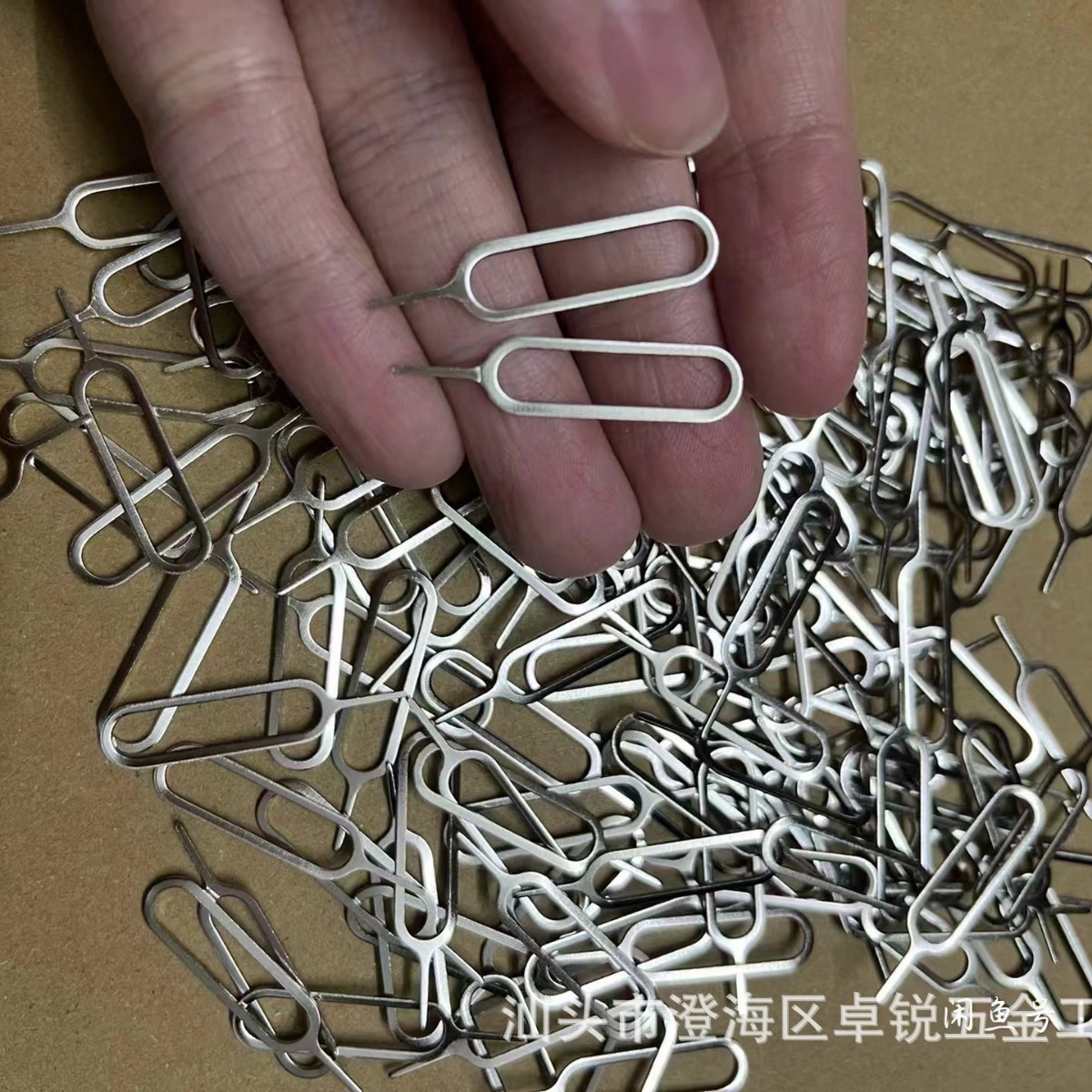 Dispositivo de extracción de tarjetas SIM Clips de extracción de tarjetas universales Clips de extracción de tarjetas La aguja larga es adecuada para Apple, Android, Clips de extracción de tarjetas para teléfonos móviles Huawei