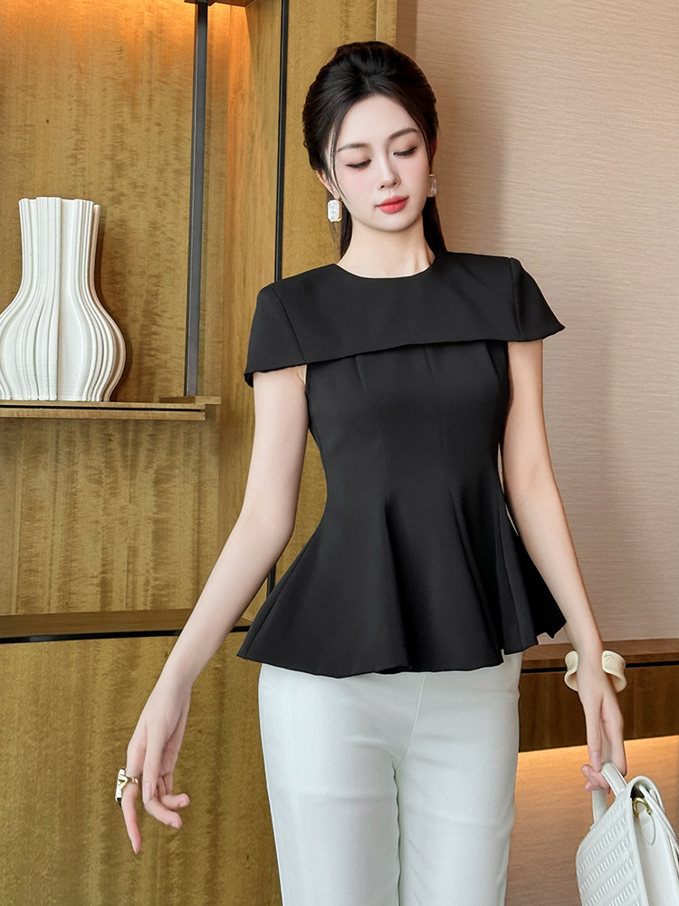Áo choàng ngắn tay nữ viền xếp nếp eo — Màu đen