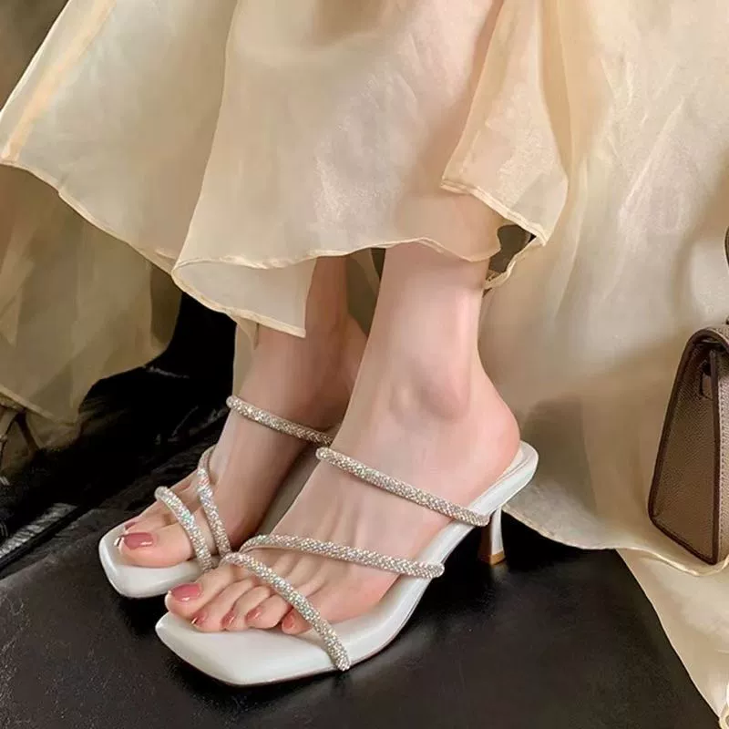 2024 новый стиль летом носить женские каблуки на каблуках