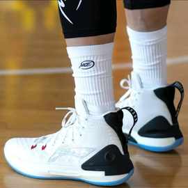 爆款新品NICE篮球袜 毛巾底防滑包裹性 经典小LOGO高帮篮球精英袜
