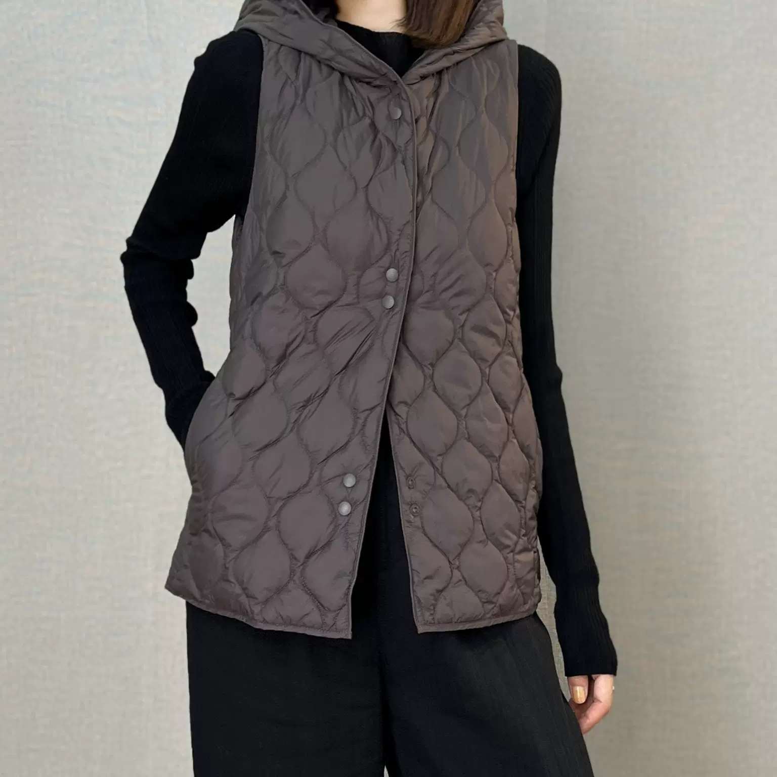 新国标90绒子含量 秋冬新款可追溯羽绒服连帽无袖保暖马甲内胆女