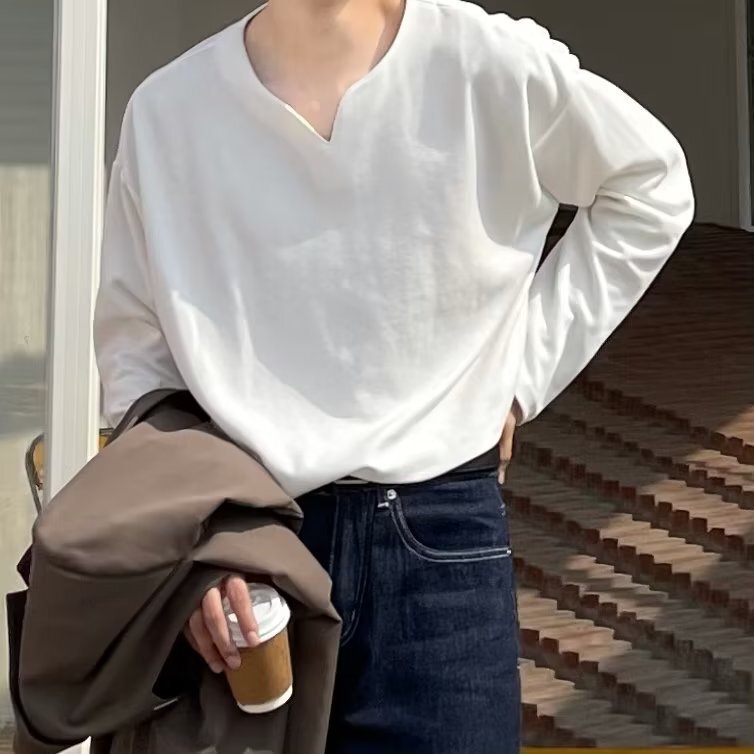 Spring and Summer Korean Style Internet Celebrity V-neck Design Long Sleeve T-shirt Men's Loose Solid Color All-match Comfortable Base Shirt Spring and Summer Korean Style Internet Celebrity V-neck Design Long Sleeve T-shirt Men's Loose Solid Color All-match Comfortable Base Shirt