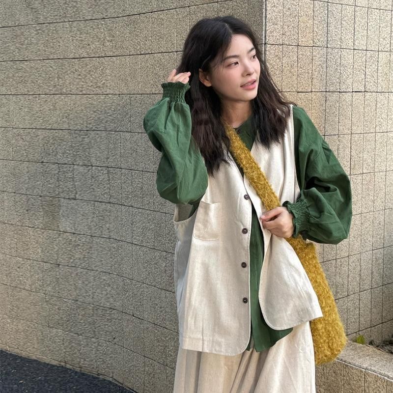 レトロな春と秋の新しい長袖シャツ、ベスト、ベスト、ニッチファッションワイドレッグキュロットの3点セットの完全なセット|undefined