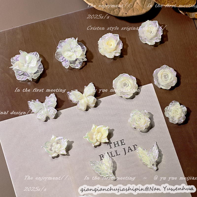 New fine glitter milky white flower nail art decorations, luminous soft resin nail accessories, handmade DIY accessories wholesale New fine glitter milky white flower nail art decorations, luminous soft resin nail accessories, handmade DIY accessories wholesale
