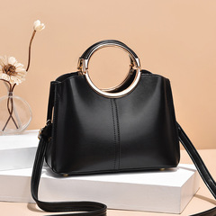 Cross-border foreign trade 2021 trend PU fashion handbag shoulder bag fashion temperament casual large capacity women's bag