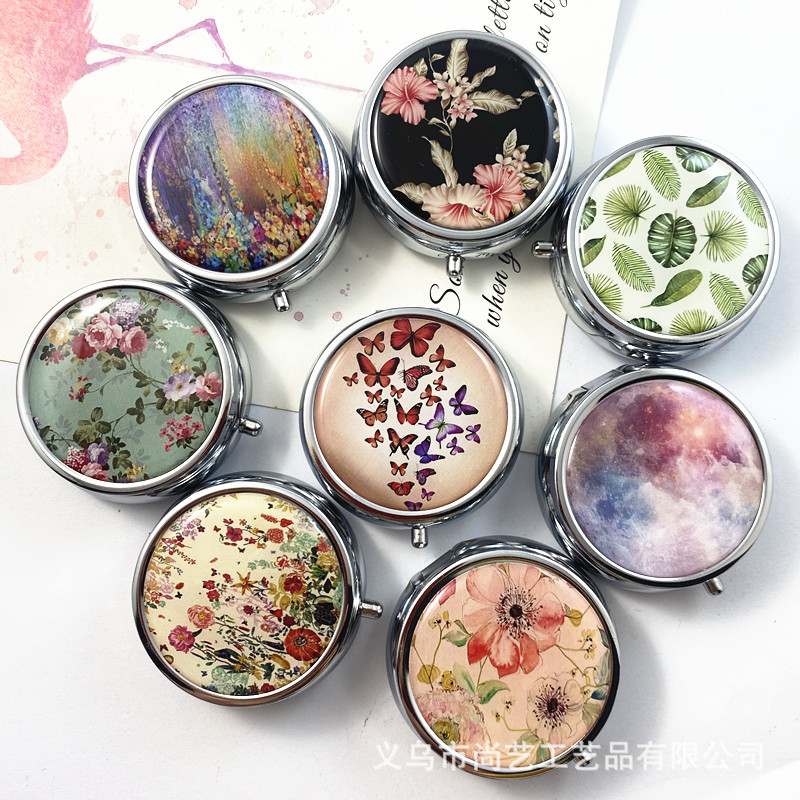 欧美滴胶金属药盒 便携圆形三格药丸盒 黑色花朵星空滴胶口脂盒