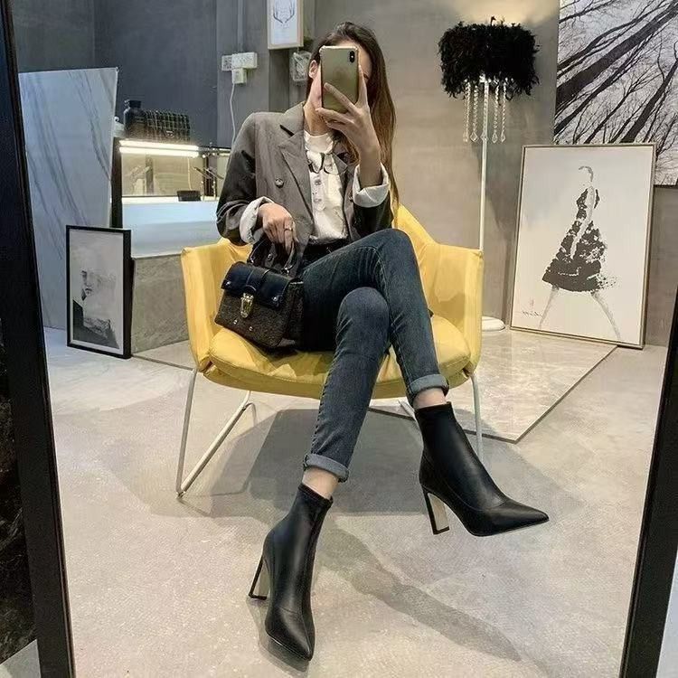 Damen Stiefeletten Mit Spitzer Kappe Und Absatz Für Den Winter_voghion.com