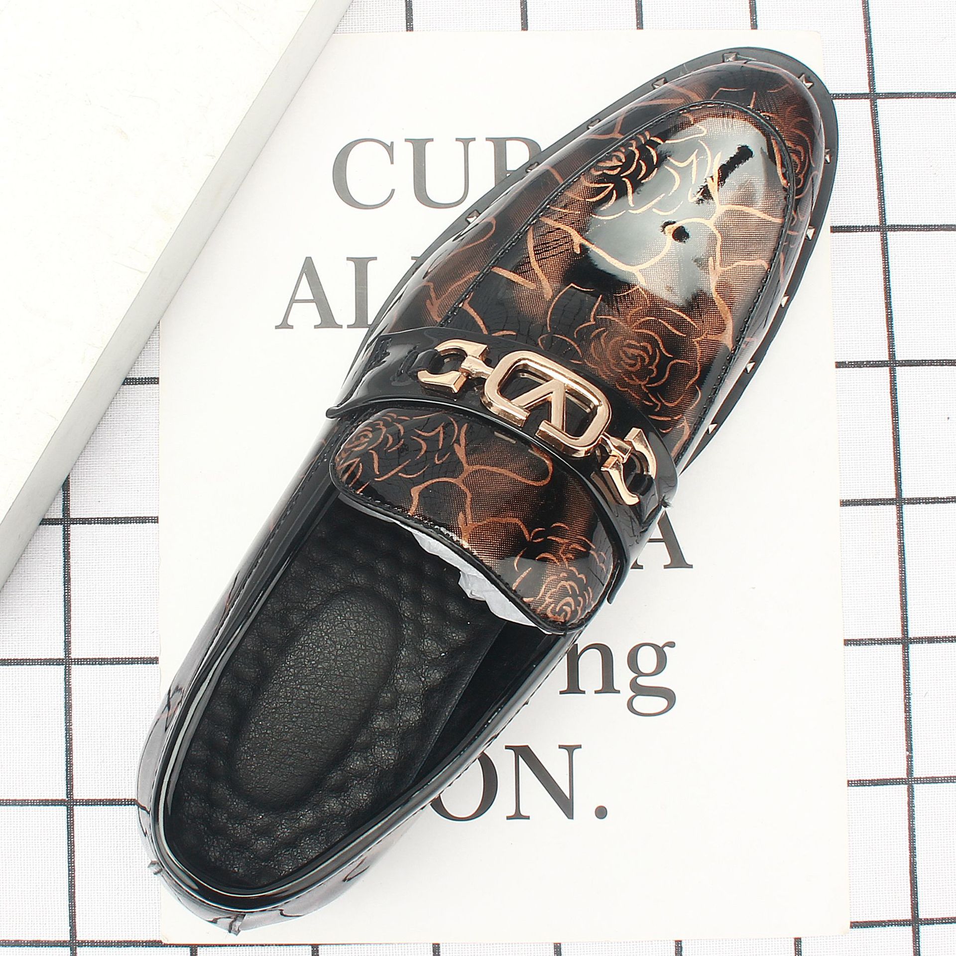 2022�ļ�����Ь����ʽ����ƤЬ�п�������ʿ������װ͸����Ь224