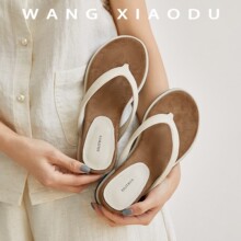 现货2026新款夏日光影增高4cm~坡跟人字凉拖女外穿夏度假夹趾拖鞋