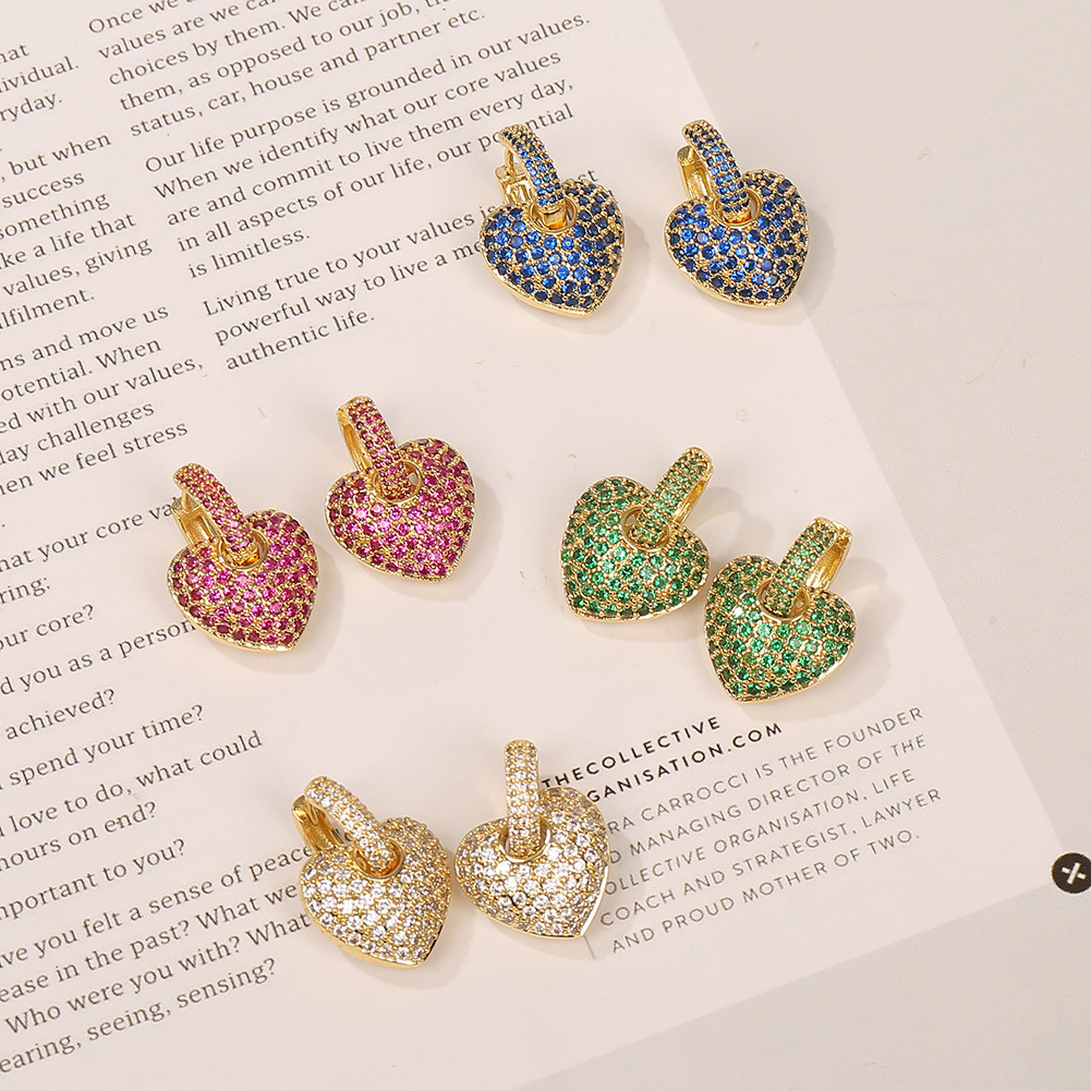 Pendientes En Forma De Corazón De Cobre Chapado En Nueva Moda display picture 3