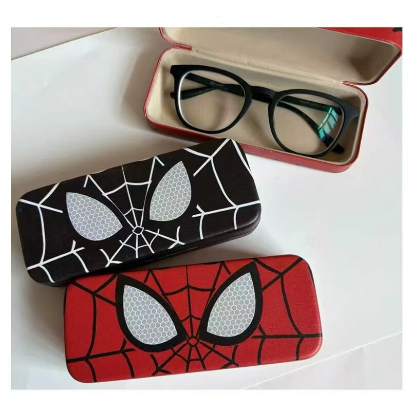 Cartoon Marvel Spider-Man Glasses Case Black and White Portable High-Value Portable Myopia Glasses Sunglasses Case Storage Logo