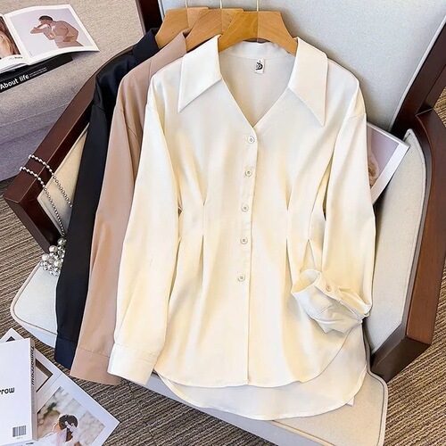 Women's Long-Sleeve Shirt for Autumn 2025, Plus Size, Fat-Hiding, Waist-Slimming Design, Stylish Base Shirt for Women