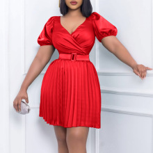 D3227���R�d����վ�羳�r��Ů�b�ļ��¿�v�I�������ޚW���B��ȹ
