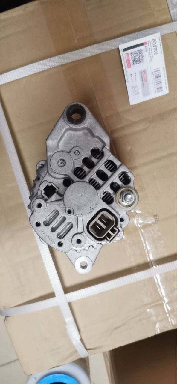 Генератор для погрузчика TCM, подходит для Nissan K25, артикул 23100-FU410 / A7TA3377