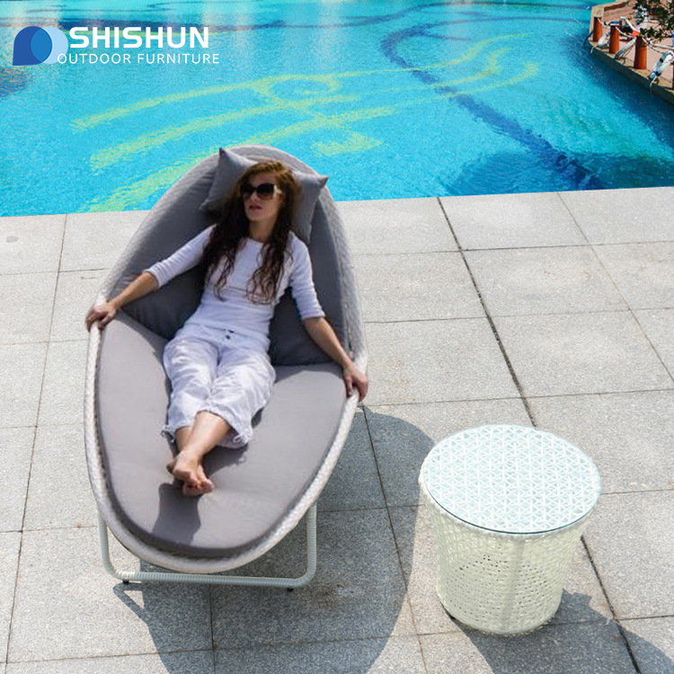 Leisure Outdoor Villa Swimming Pool Beach Rattan Lounge Chair Garden Courtyard Bed Hotel Terrace Outdoor Daylight Bath Bed