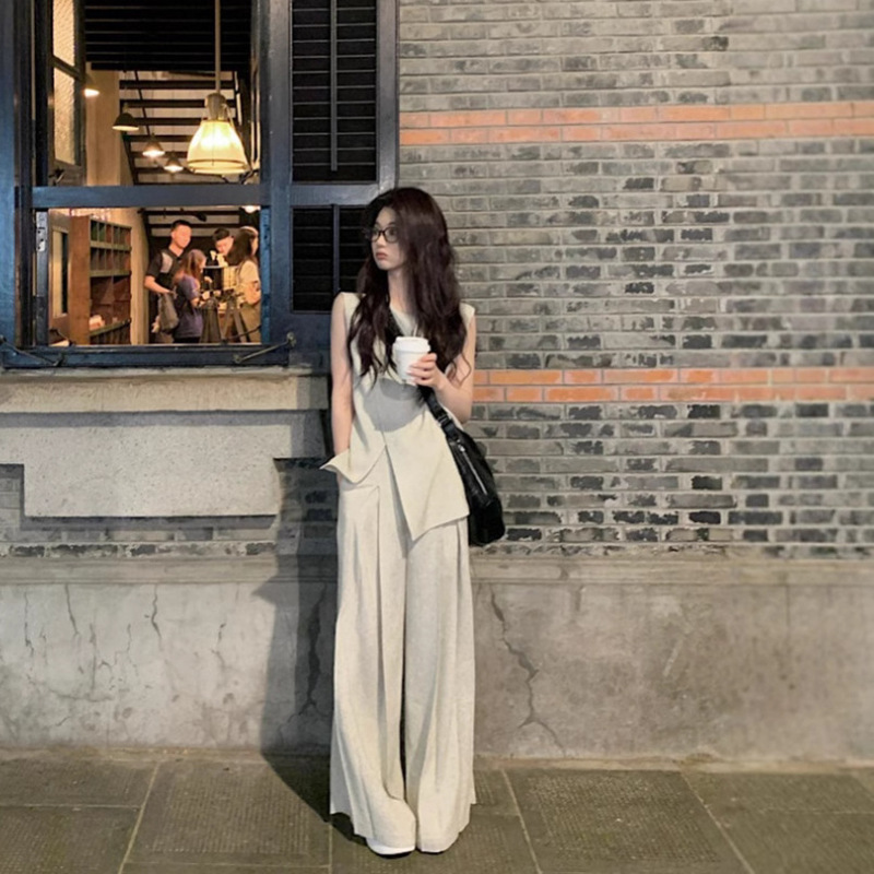 Simulated hemp texture suit 2025 summer high-grade light luxury Internet-famous beautiful three-dimensional irregular profile waistcoat wide-leg pants