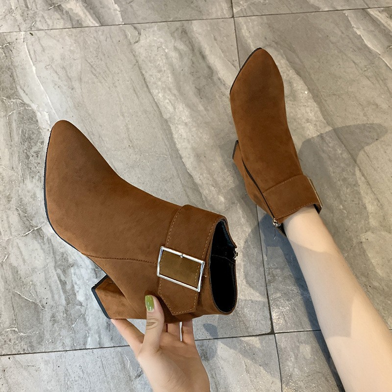 Fashion Plus Size Women's Boots 2025 Autumn and Winter New European and American Thick Heel Pointed Toe Zipper Short Boots Women's High Heel Boots