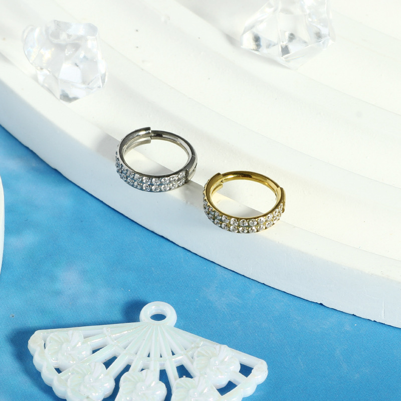Labret piercing jewelry detail image