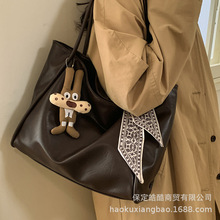 复古包包女大容量2025新款秋冬小众设计单肩腋下包通勤托特包大包