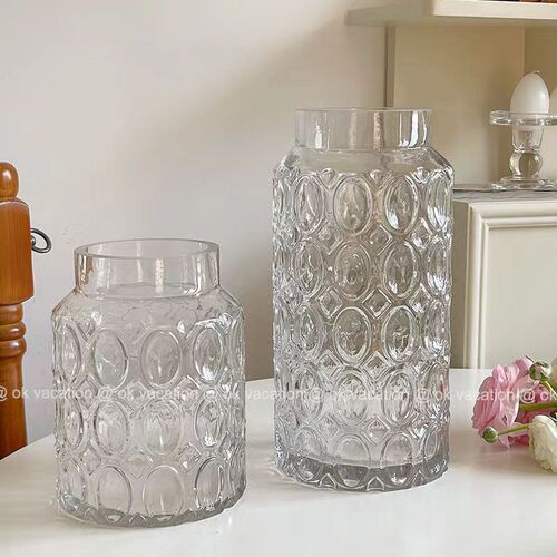 Retro Instagram bubble glass vase, peony fresh flowers, floral arrangement, water culture, home decoration, interior decoration for studio