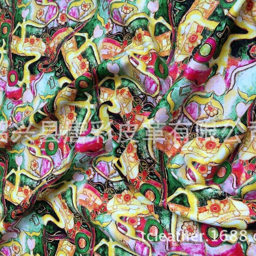 2020新品新样 新款皮革面料 女装主辅料