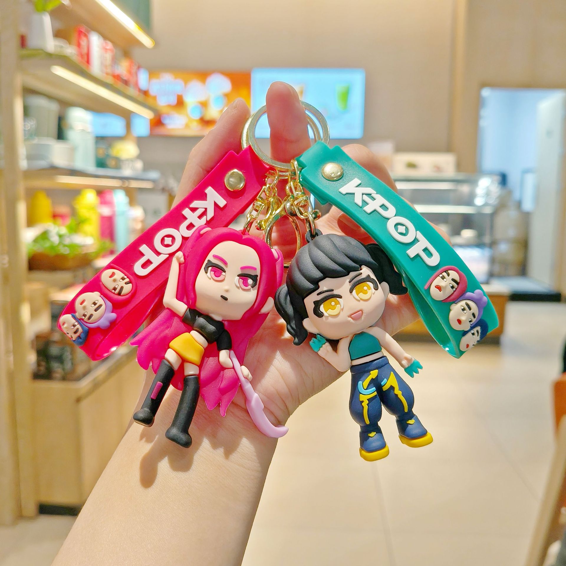 Cross-Border Export Kpop Hunter Girl Group Cartoon Keychain Creative School Bag Pendant Keychain Doll Machine Small Gift