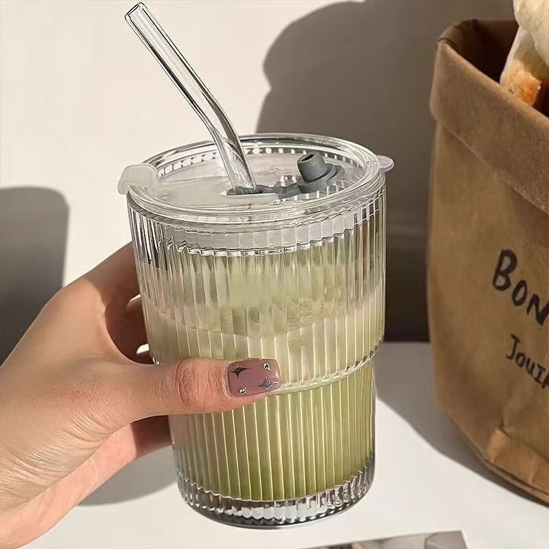 送料無料、インスタイル縦縞ガラスカップ、見栄えの良い冷たいドリンクコーヒーカップ、オフィスや家庭用ウォーターカップ、ストロー付き|undefined