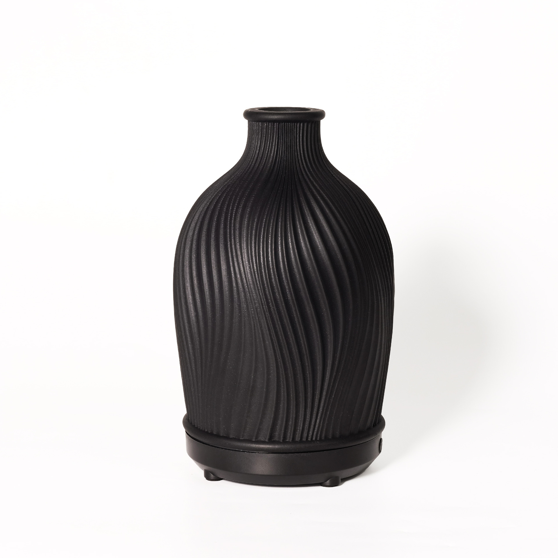 Vaso de viento simple transfronterizo Humidificador de aromaterapia de hotel Humidificador silencioso de aire ultrasónico de resina para el hogar