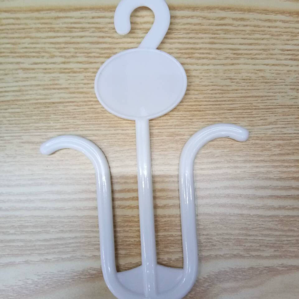 Продажа пластиковых тапочек крюк супермаркет тапочка крюк хлопок дисплей крюк сандалии крюк ткань обувь двойной крючок оптом