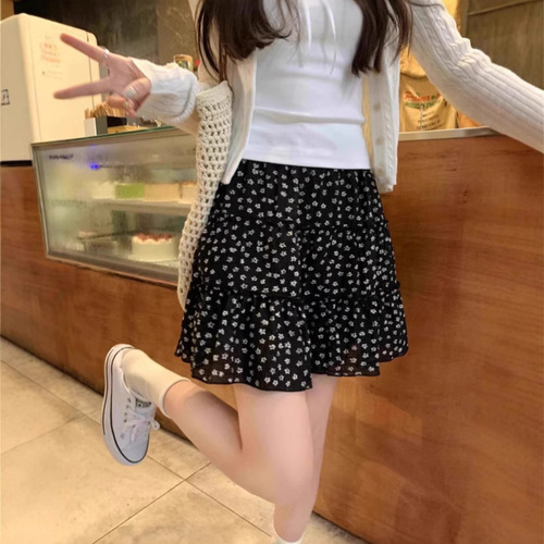 Korean-style black floral half skirt for women, summer 2025, cake skirt half skirt, petite A-line skirt, short skirt