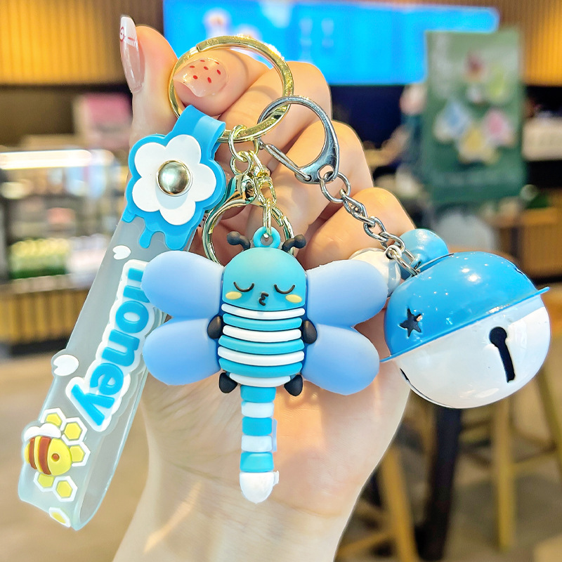2025 nuevo llavero de abeja de libélula de dibujos animados muñeca de insecto creativo bolso de escuela de estudiante colgante pequeño regalo