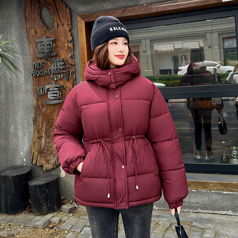 Otoño y invierno de 2025, nueva ropa de algodón coreana para mujeres con gorras de cintura delgadas y chaqueta corta de algodón de dopamina gruesa