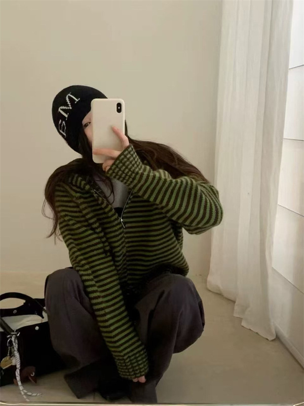 韩系连帽条纹毛衣外套秋冬季新款时尚氛围感宽松慵懒加厚针织上衣|undefined