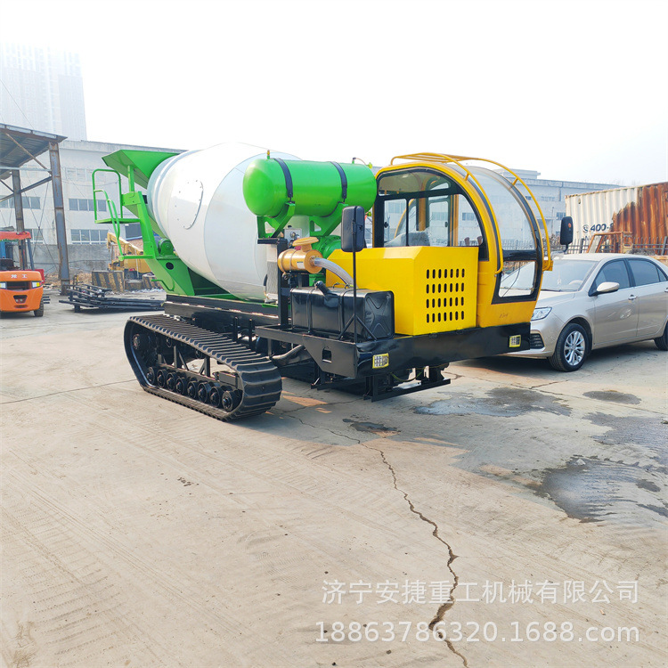 全地形工程履带罐车 3方泥田混凝土搅拌车 砂石水泥拌料运输车