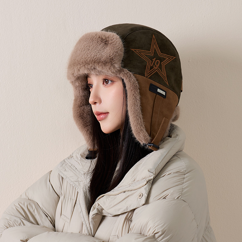 Winter Lei Feng hat for women, with ear protection, fleece lining, and thickened material, featuring a five-pointed star design, suitable for cycling, windproof, and for outdoor activities like skiing; also available for men Winter Lei Feng hat for women, with ear protection, fleece lining, and thickened material, featuring a five-pointed star design, suitable for cycling, windproof, and for outdoor activities like skiing; also available for men