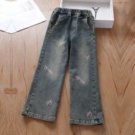 童裤;童连衣裙;童套装