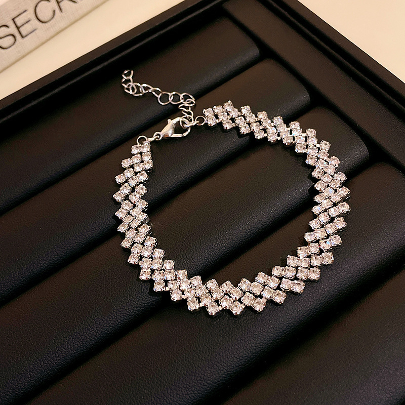 Diseño de nicho Pulsera de temperamento de alta calidad Pulsera Joyas de pulsera de circonita súper parpadeante Pulsera de estilo ins Mujer