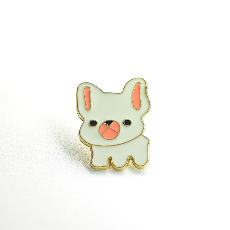 Seleccione estrictamente broche de dibujos animados lindos prendas de vestir bolsas de collar moda de viaje accesorios de diseño fábrica de insignia al por mayor