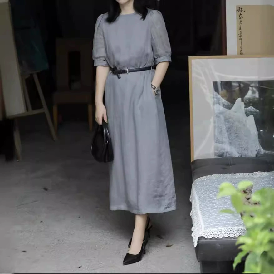 2024 весной и летом новое повседневное платье с круглым вырезом и тонким темпераментом