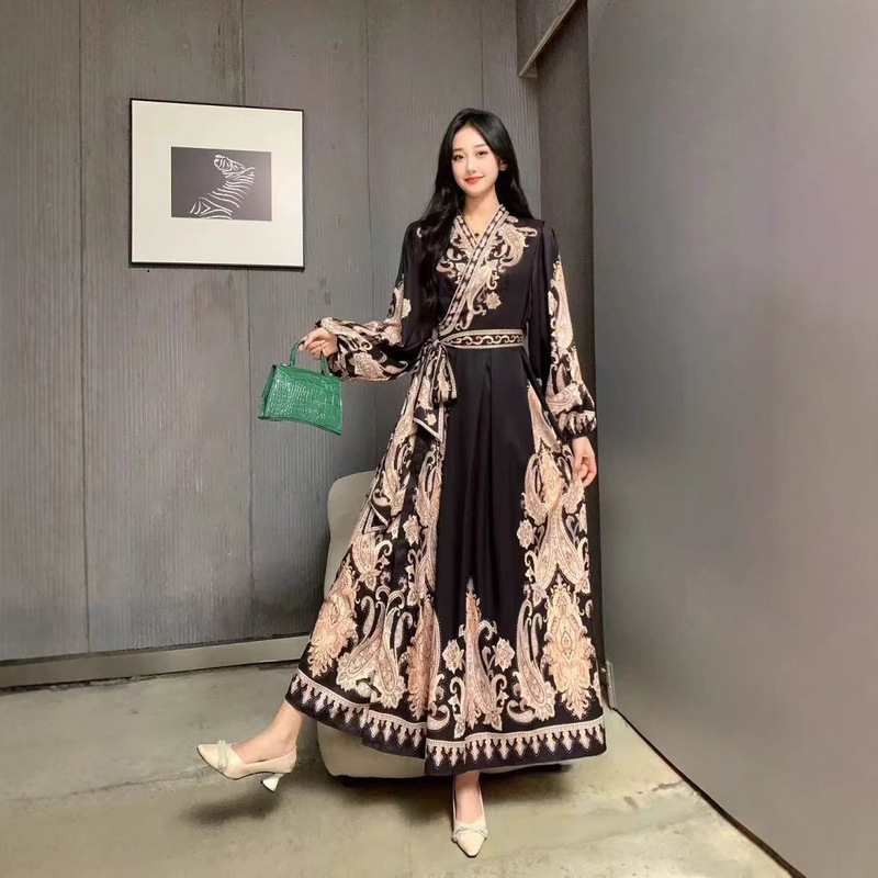 VF Real Shot European and American Style Wrap Lace-up V-Neck Lantern Sleeve Waist Retro Printed Dress Elegant Socialite dress