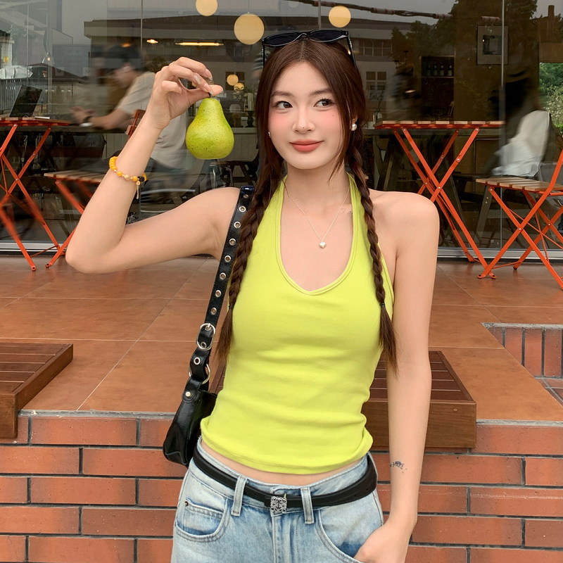 Green halter neck camisole with chest pads for women, summer outerwear and inner wear, 2026 new sleeveless top