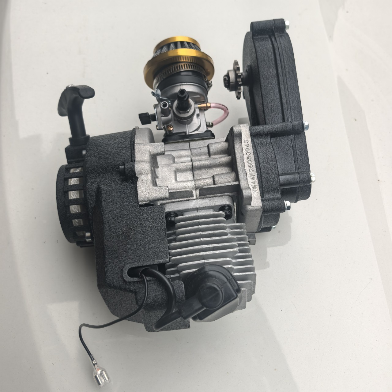 Mini Motorcycle Small Off-Road 49Cc Engine with Gearbox 2-Stroke Small Sports Car Engine Black Aluminum Frame