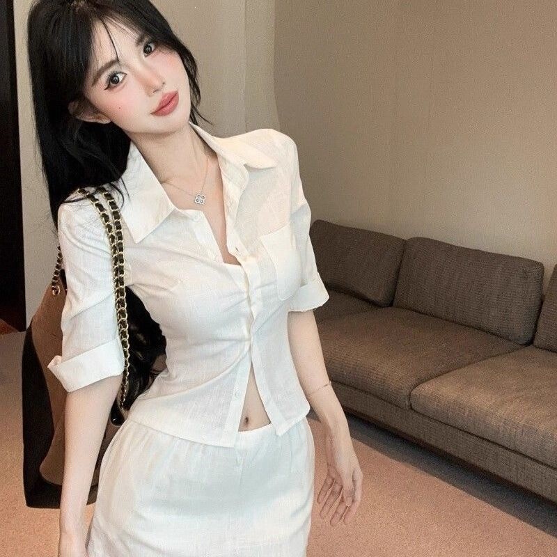French-style sexy white mid-sleeve shirt for women, a short top with a stunning design that looks incredibly beautiful French-style sexy white mid-sleeve shirt for women, a short top with a stunning design that looks incredibly beautiful