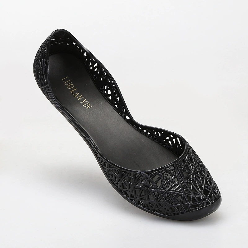 2021 новые сандалии с носком женские летние Пластиковые Полые пляжные туфли на плоской подошве с мелкими отверстиями Желейная обувь для мам